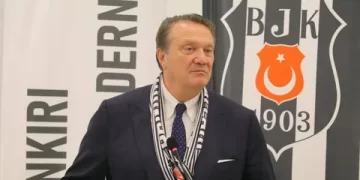 Hasan Arat, Beşiktaş başkanlığını resmen bıraktı!