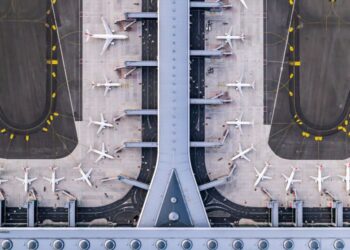 İstanbul Havalimanı, geçen hafta günlük ortalama 1359 uçuşla Avrupa’nın lideri oldu