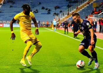 Kayserispor, Kasımpaşa’yı deplasmanda devirdi!