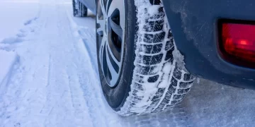 Özel araçlara kış lastiği zorunlu oluyor