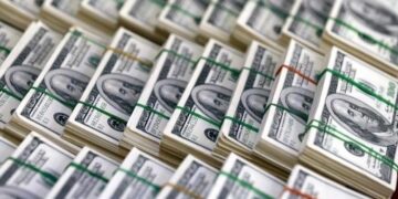 Özel sektörün yurt dışı kredi borcunda artış yaşandı