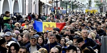 Moldova’da halk ikinci kez sandık başında
