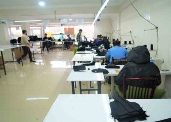 Muş’ta, evde başlayan girişimcilik 30 makineli fabrikaya dönüştü!