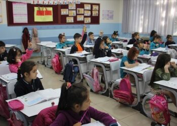 Muş’ta, öğrenciler ilk ara tatilin ardından ders başı yaptı!