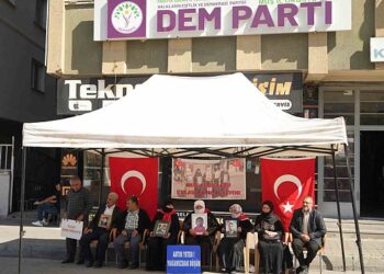 Muşlu annelerin evlat nöbeti kararlılıkla sürüyor!