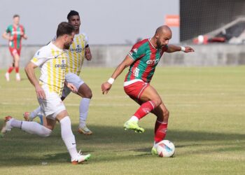 Muşspor, zorlu Karşıyaka deplasmanında 2 golle kaybetti!