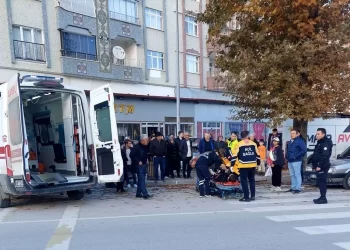 Sinop Boyabat’ta minibüsün çarptığı çocuk yaralandı!