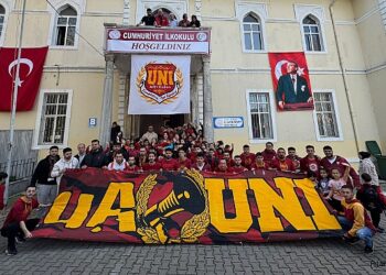 Sinop Cumhuriyet İlkokulu’nda kütüphane açıldı!