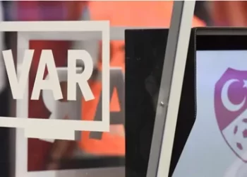 TFF, Trabzonspor-Fenerbahçe maçının VAR kayıtlarını açıkladı!