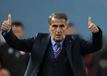 Trabzonspor’da 4 futbolcu için kadro dışı kararı!