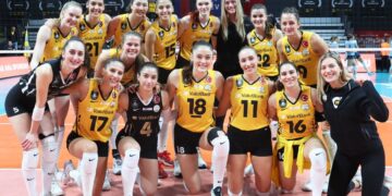 VakıfBank, evinde Calcit Kamnik’i 3-1 yendi!