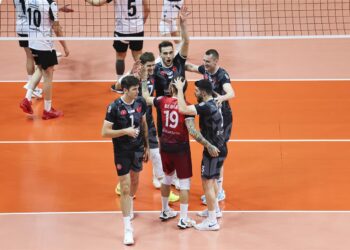 Ziraat Bankkart, CEV Kupası’nda VaLePa’yi geçip 8’li finale yükseldi!