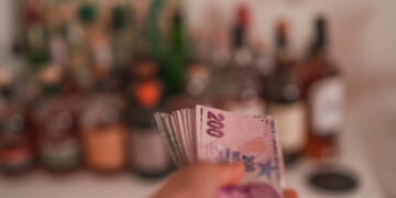 Resmi Gazete’de yayımlandı! Alkollü içecekler ile nargile tütünün ÖTV oranı artırıldı