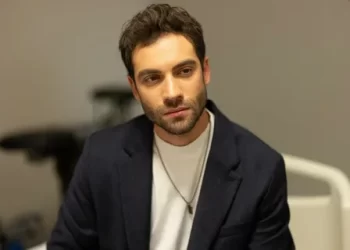 Safir dizisinin Yaman’ı Burak Berkay Akgül kimdir, kaç yaşında?