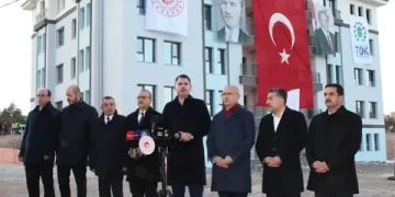 Bakan Kurum: Deprem konutlarının yüzde 93’ünün inşası başladı