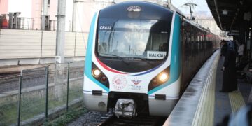 Bakan Uraloğlu açıkladı! Yılbaşında ücretsiz ulaşım