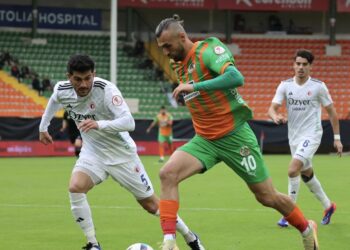 Alanyaspor, Türkiye Kupası’nda farklı turladı!