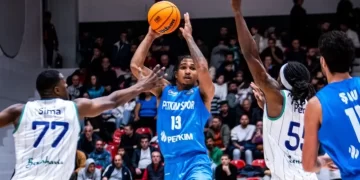 Aliağa Petkimspor, evinde King Szczecin’i farklı geçti!