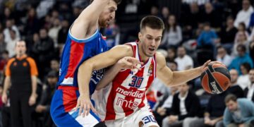 Anadolu Efes 89-67 Kızılyıldız