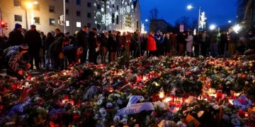 Almanya’da Noel pazarı kurbanları için anma töreni