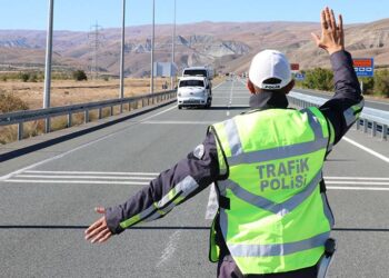 Bakan Yerlikaya açıkladı: Bir haftada milyonlarca araç denetlendi, binlerce sürücüye işlem yapıldı!