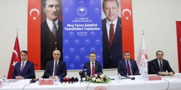 Bakan Yumaklı, 331 milyonluk destek ödeme müjdesini Muş’tan duyurdu!