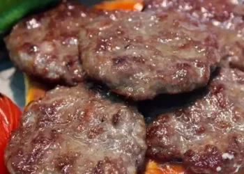 Bakanlık ifşaları sürdürüyor: Listeye bir köfteci daha eklendi