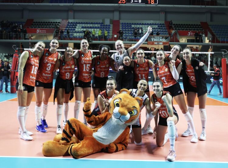 eczacibasi dynavit ten cev sampiyonlar ligi nde 4 te 4 habermeydan