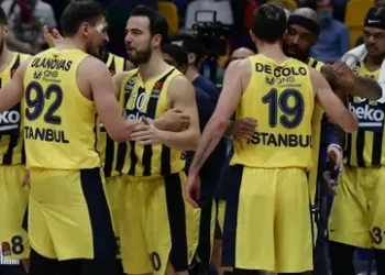 Ertelenen Paris-Fenerbahçe Beko maçının tarihi belli oldu!