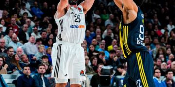 Fenerbahçe Beko, Real Madrid’i deplasmanda devirdi!