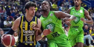 Fenerbahçe Beko, TOFAŞ’ın galibiyet serisini bitirdi!