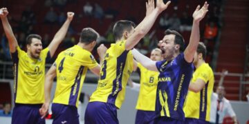 Fenerbahçe Medicana 3-2 Arkas Spor