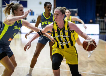 Fenerbahçe Opet 75–71 USK Praha