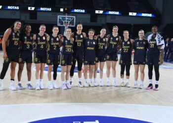 Fenerbahçe Opet, BOTAŞ’ı Ankara’da devirdi!