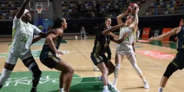 Fenerbahçe Opet, Danilos Pizza deplasmanında kazandı!