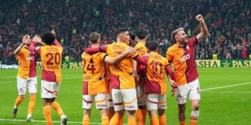 Galatasaray, Trabzonspor’u uzatmalarda devirdi!