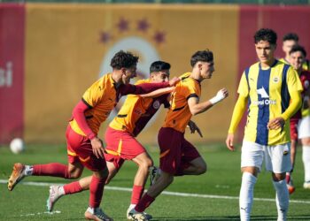 Galatasaray, U19 derbisinde Fenerbahçe’yi 3 golle geçti!