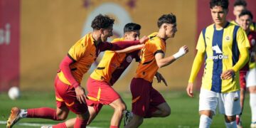 Galatasaray, U19 derbisinde Fenerbahçe’yi 3 golle geçti!