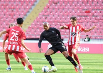 Hatayspor, Osmaniyespor’u kupada 5 golle geçti!