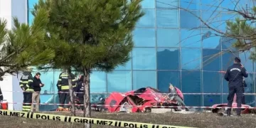 Muğla’da helikopter hastaneye çarptı: 4 personel hayatını kaybetti