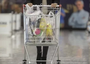 Kasım ayı indirimleri perakendeye nefes aldırdı