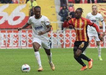Kayserispor, Alanyaspor’u 2 golle geçti!