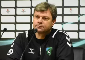 Kocaelispor teknik direktörü Ertuğrul Sağlam görevinden istifa etti!
