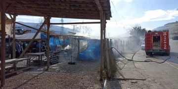 Sinop Ayancık’ta, pazar yerinde çıkan yangın korkuttu!