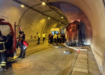 Sinop Demirci köy tünelindeki kazada 1 kişi öldü!