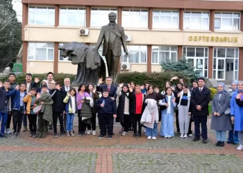 Sinop’ta, öğrenciler ‘Sinop’umuzu Tanıyalım’ projesiyle kenti tanıyorlar!