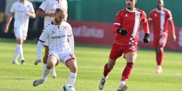 Sivasspor, Ankara’da turu 4 golle geçti!