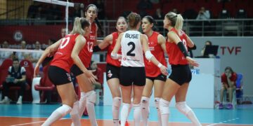 THY, set vermeden CEV Cup’ta Play-off turuna yükseldi!