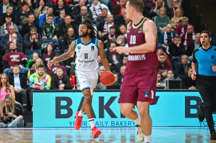 turk telekom lietkabelis i son ceyrekte devirdi habermeydan