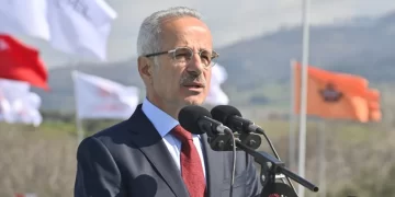 Bakan Uraloğlu'ndan metro tünelleri açıklaması Uraloğlu açıkladı: Suriye ile deniz yetki anlaşması olur mu?